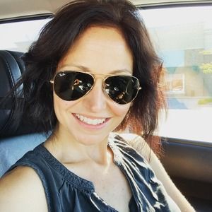 Meet your Posher, Jenna